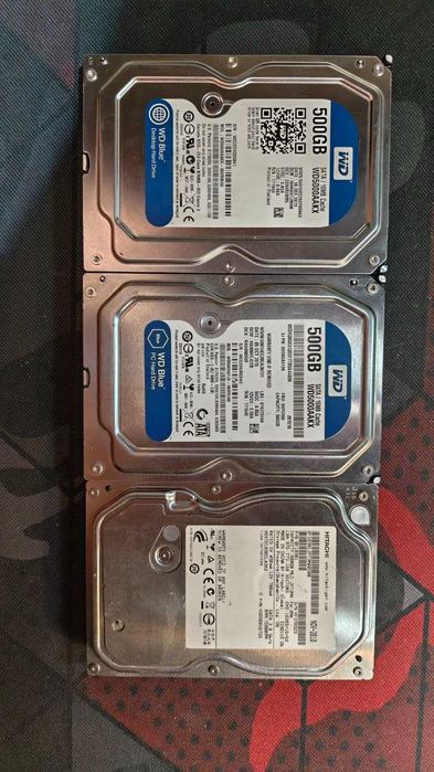 3 жёстких диска HDD по 500 Гб с небольшой наработкой и 100% здоровьем