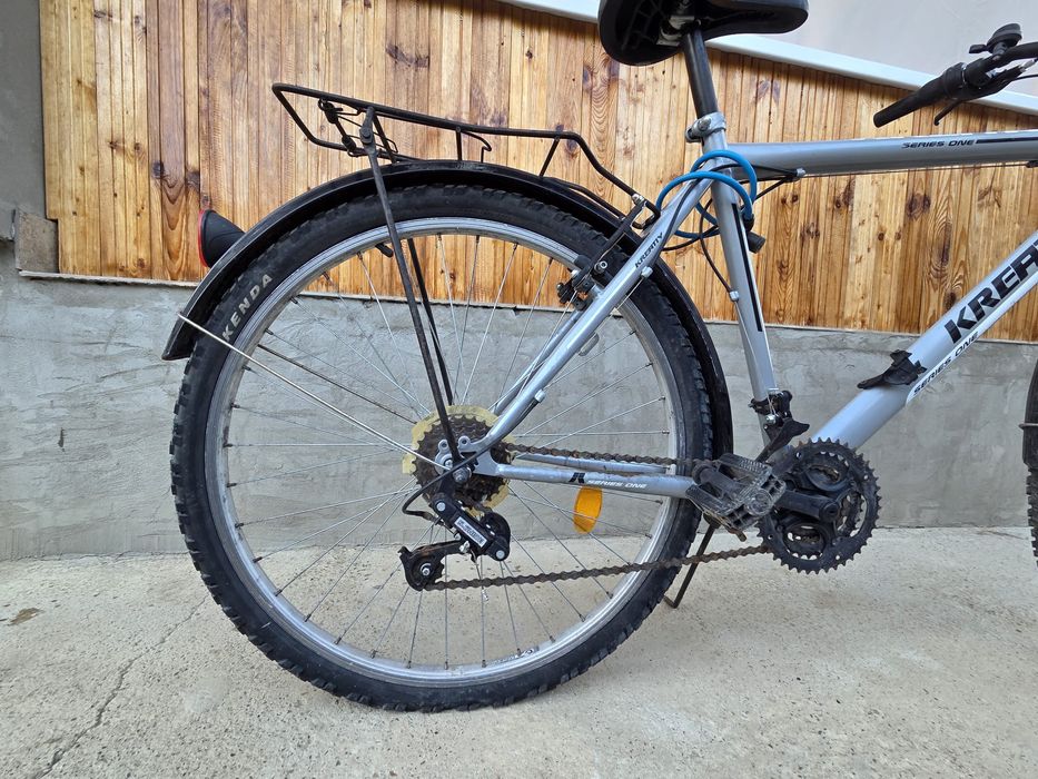 Vând bicicleta adulți