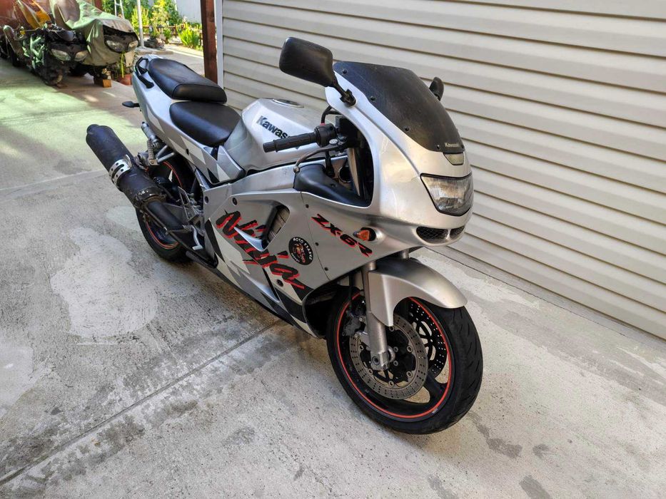 Kawasaki zx6r Ninja на части