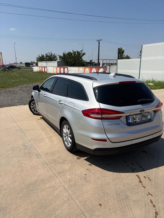 FORD Mondeo 2020 — imagine 4