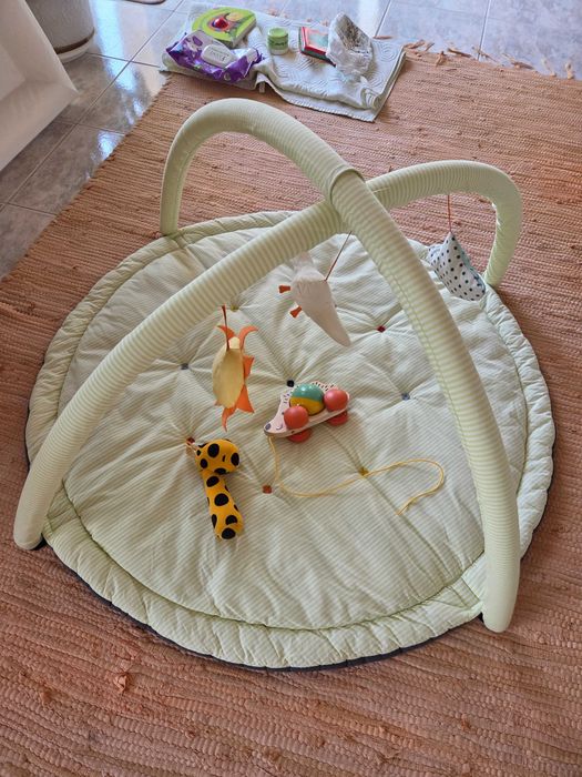 Активна гимнастика и играчки IKEA