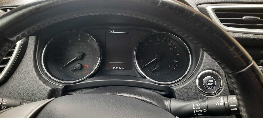 Nissan Qashqai 1.6 DIG-T 163 CP Tekna PANORAMIC