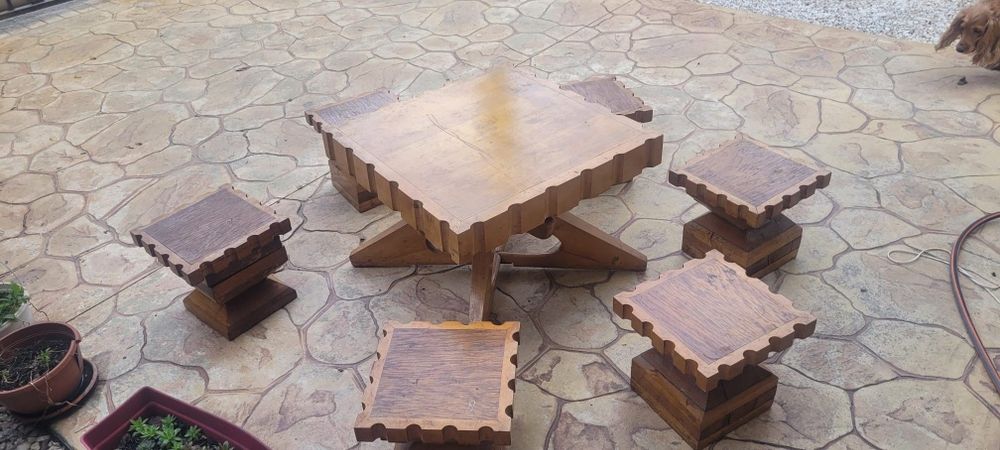 Set curte masa și scaune