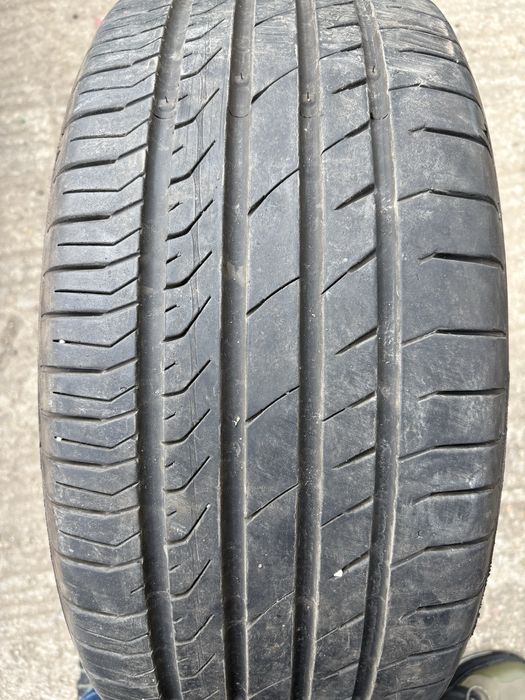 Anvelope vara 245/45/18 RunFlat Dot 10/2022