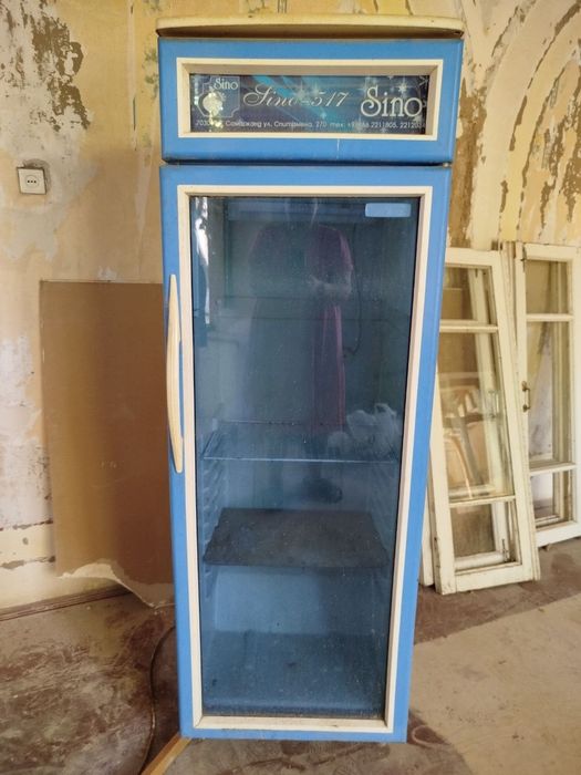 Срочно продаётся холодильник