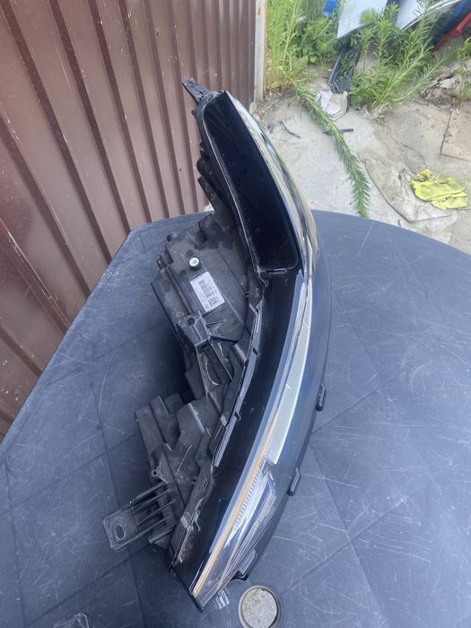 Far led stanga /dreapta ford kuga MK3 facelift 2024,2025