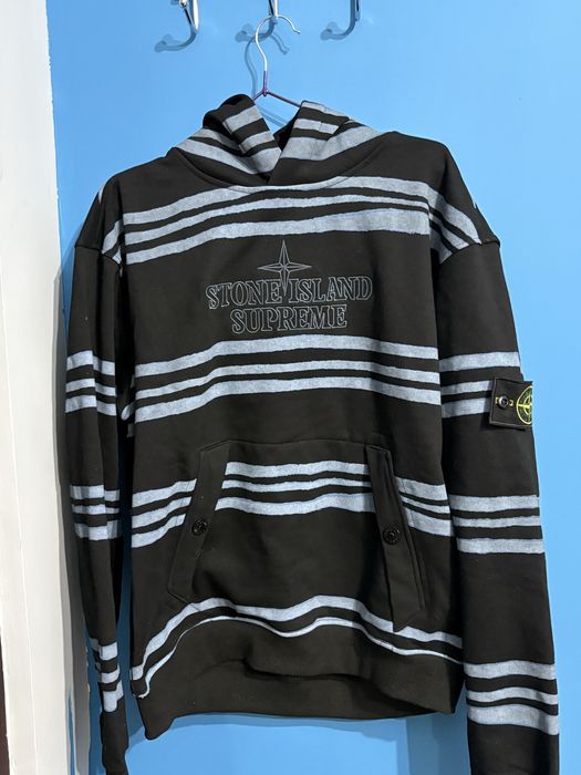 Stone island x supreme