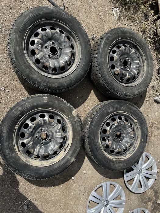 Продам стальные диски на 5х112. Д16
