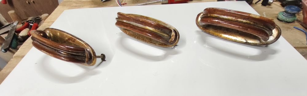 Дръжки за стар гардероб