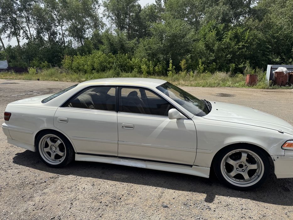 Продам Toyota mark 2 100