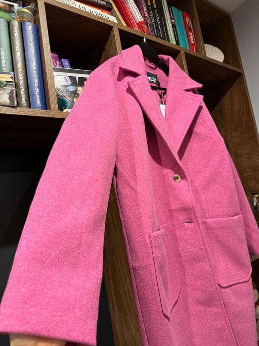 Ново палто с етикет