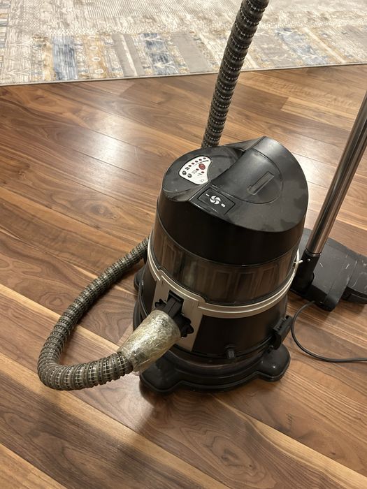 Продаю пылесос roboclean