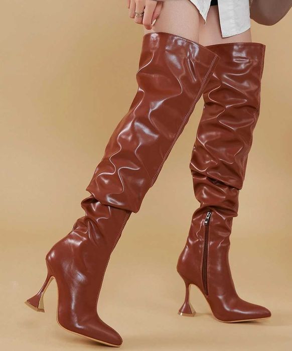 Cizme peste genunchi marimea 40