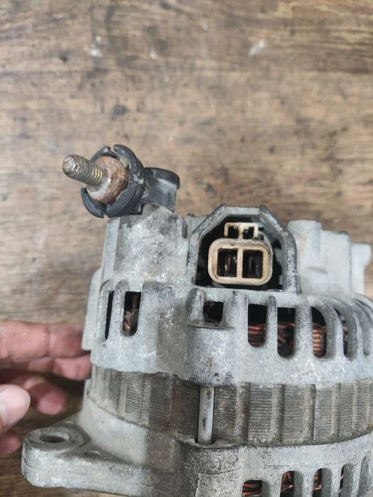 Генератор  нисан