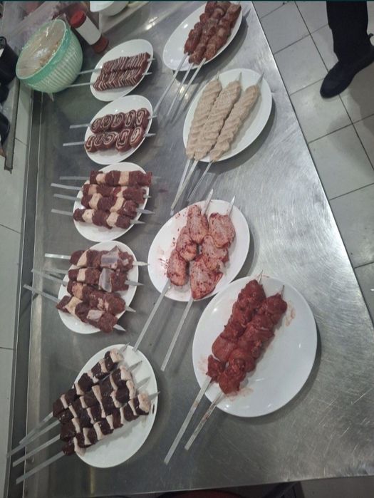 Qiyma shashliklar homi