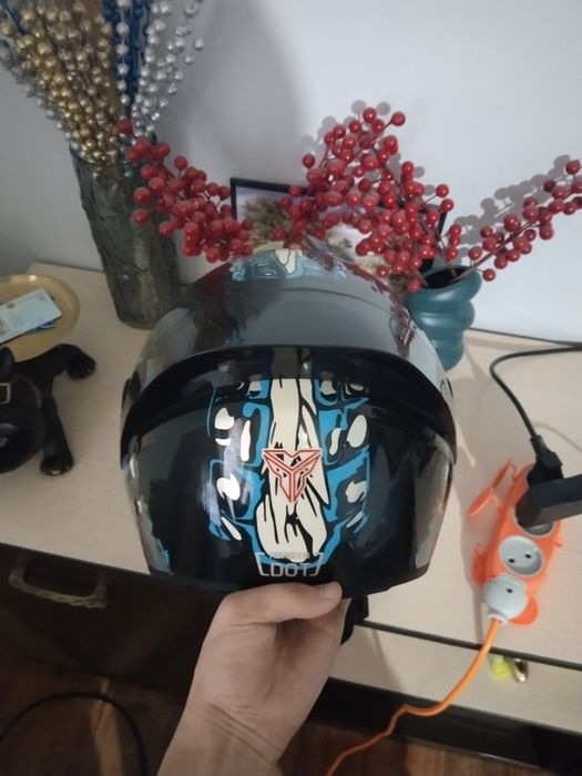 Срочно Продам Мотошлем