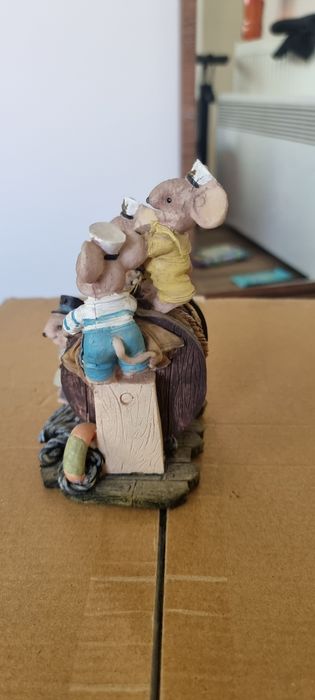 Декорация с мишоци моряци