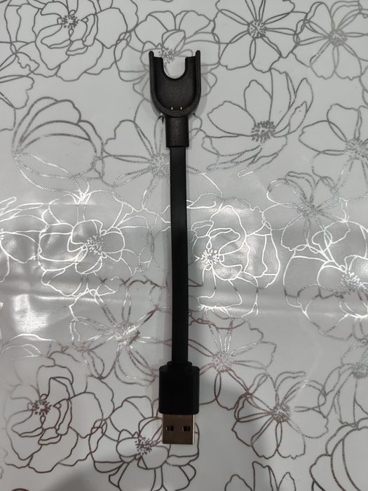 Зарядное устройство от часов Mi band оригинал, покупали в Мечте