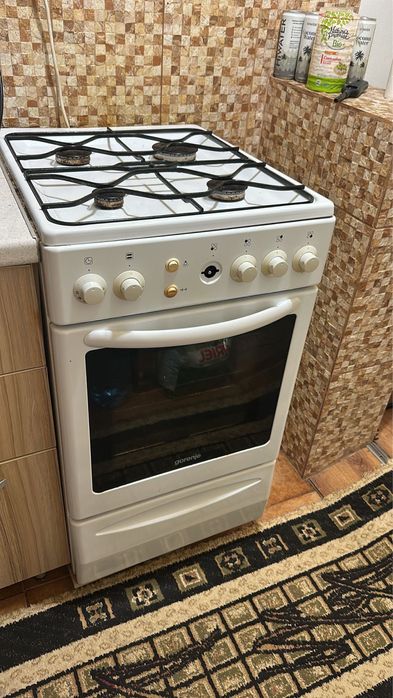 Aragaz cu cupotor, functional 100%