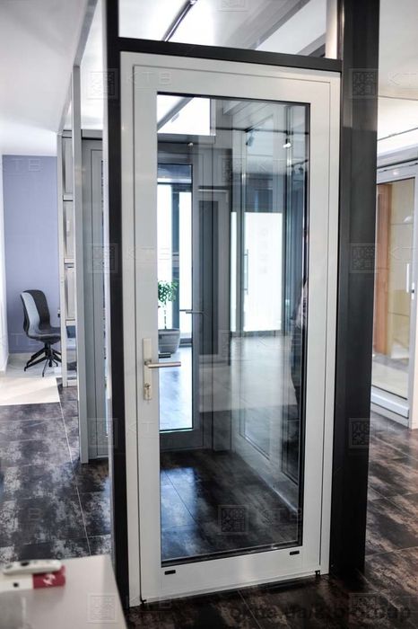 Двери Входные алюминиевые