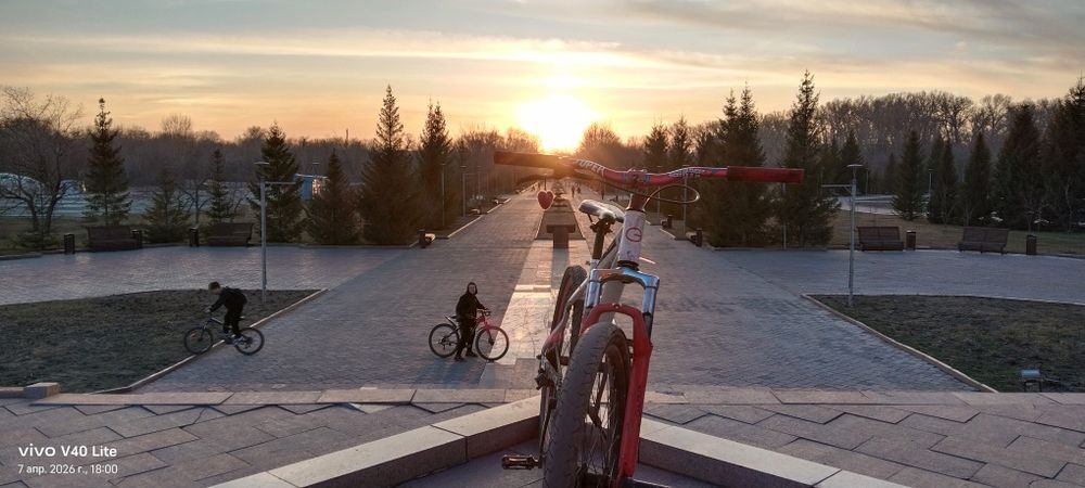 велосепед ЛАУХ .