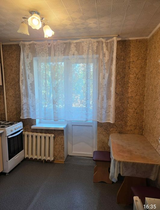 Продам  1 ком ленинградку центр