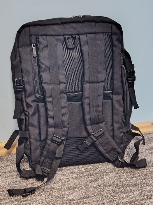 Rucsac Laptop rivacase 17,3"


- Dimensiune: 310x460x170 mm
- Dimensiune notebook: 290x420x45 mm