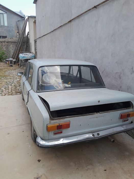 Jiguli 01 zapchasga73yil nomer va texpasp.siz  gaz baloni bor65