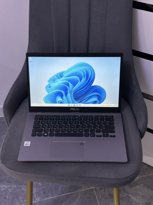 Шустрый Ноутбук Asus