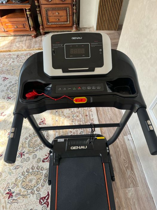 Беговая дорожка Genau