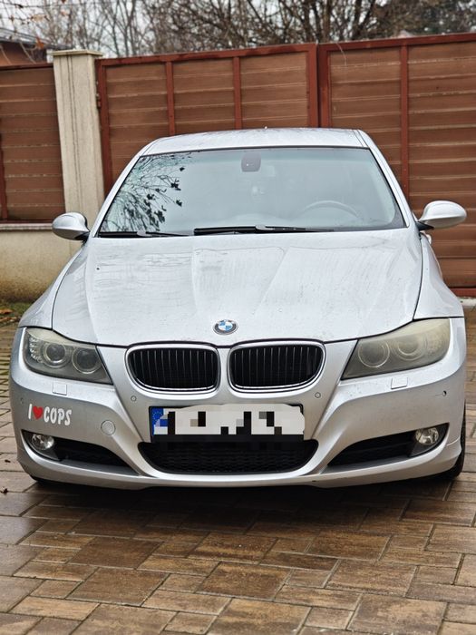 Vând BMW 320d 2008