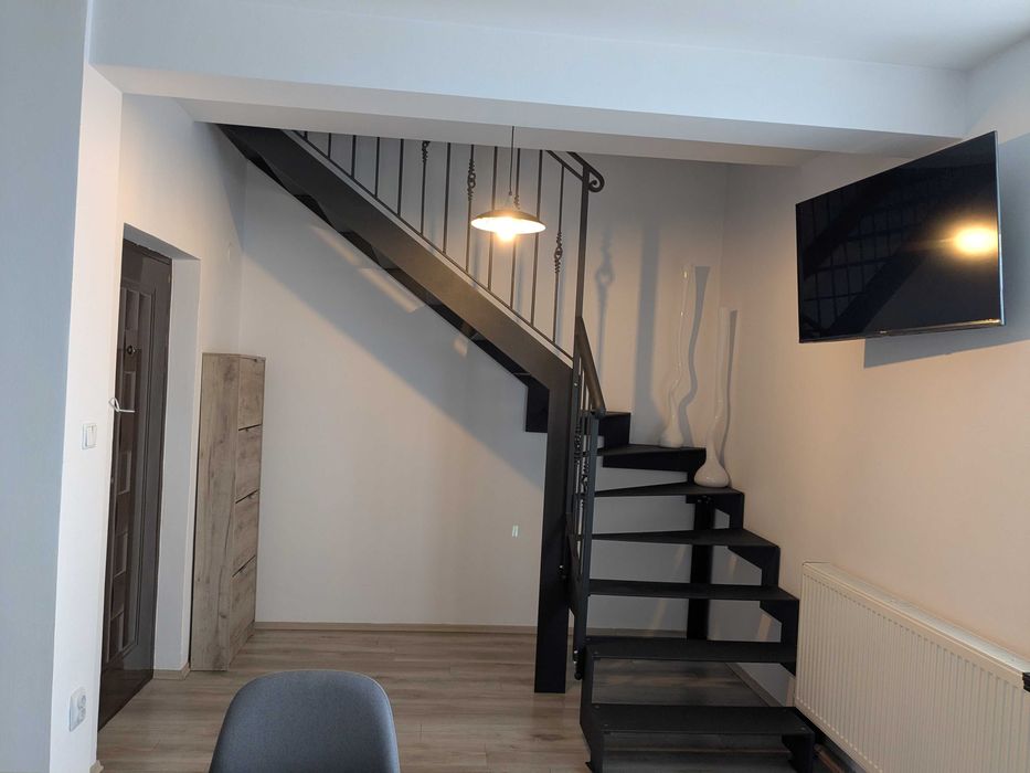 Apartament de închiriat
