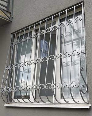 Решетки оградки урны