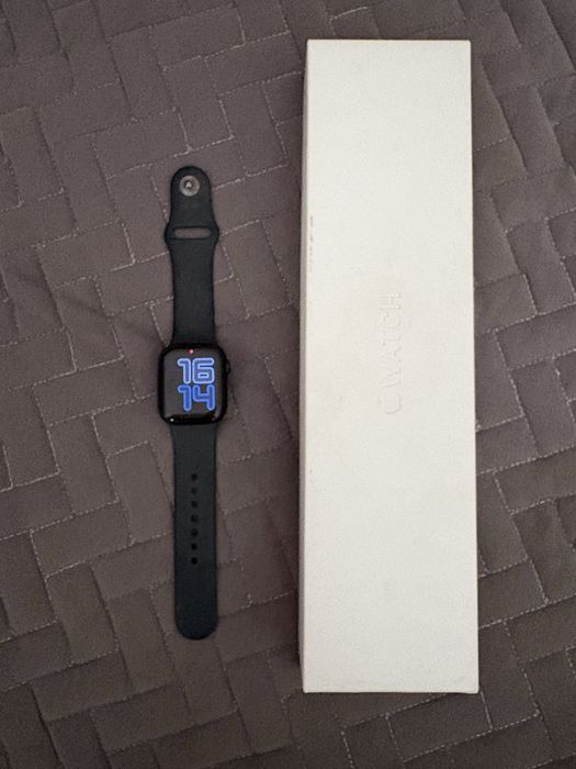 Apple watch 8.