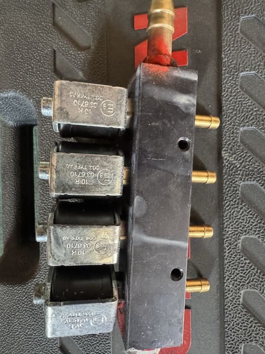 Продам Газовый форсунки