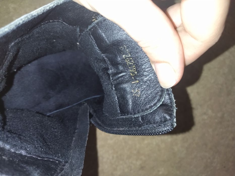 Кожаные ботинки 37 размер