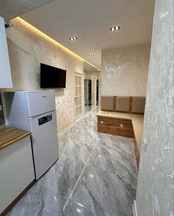 ЖК «Дипломат»/ Хонсарой 
Юнусабад-6 квартал 
Ор-р: Американское посоль