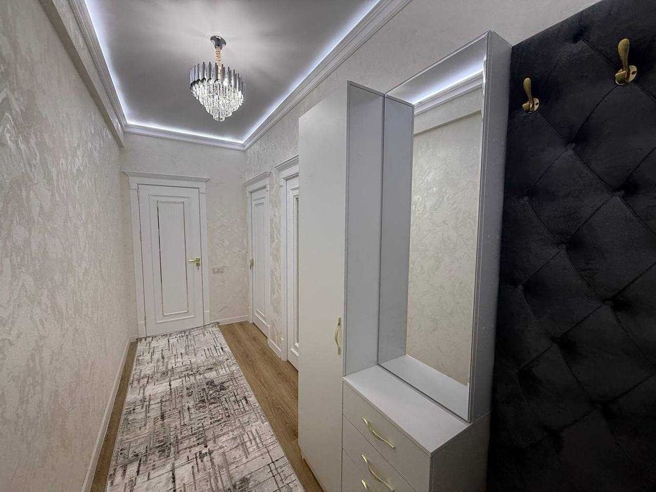 2х комнатная квартира на 4 этаже 44кв/м, в Самарканде