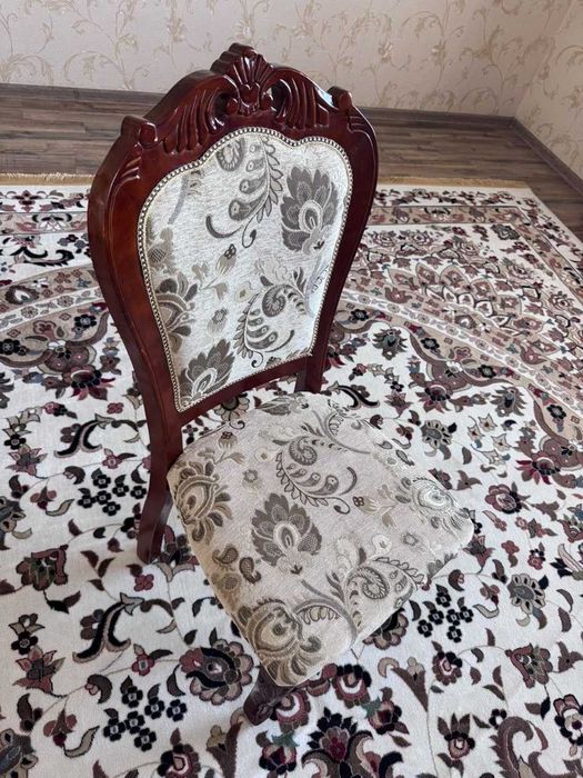 Продам стуля  БУ