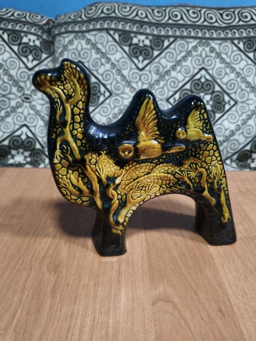Продам статуэтку