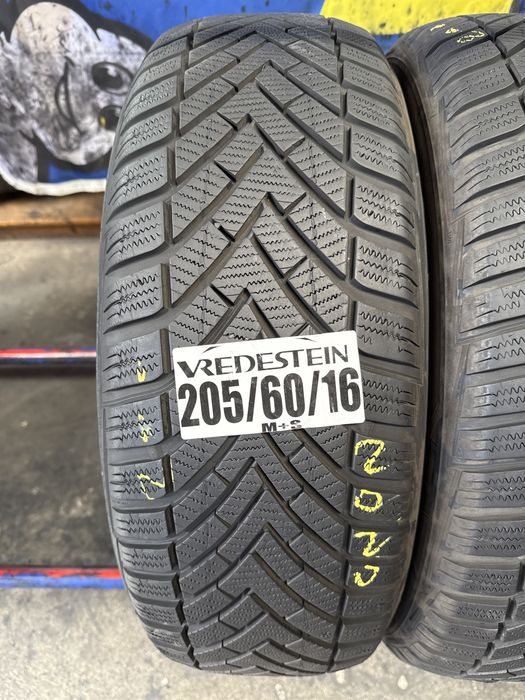 205/60/16 Vredestein M+S