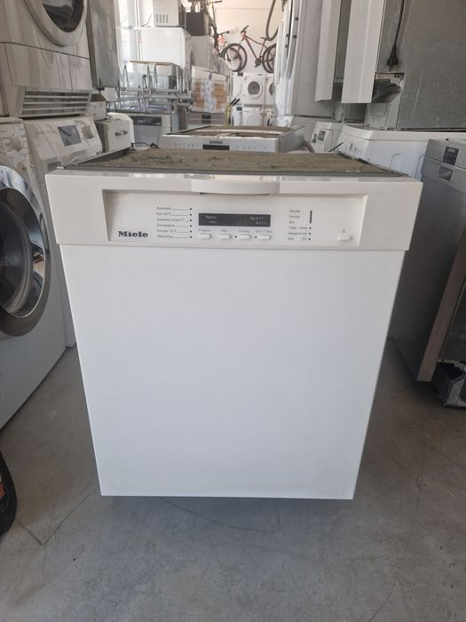 Съдомиялна машина MIELE XXL