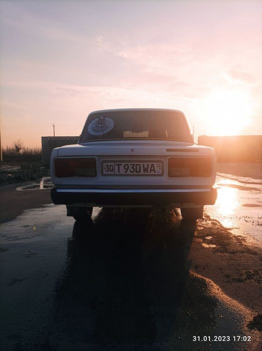 2107 sotiladi 2000 yili