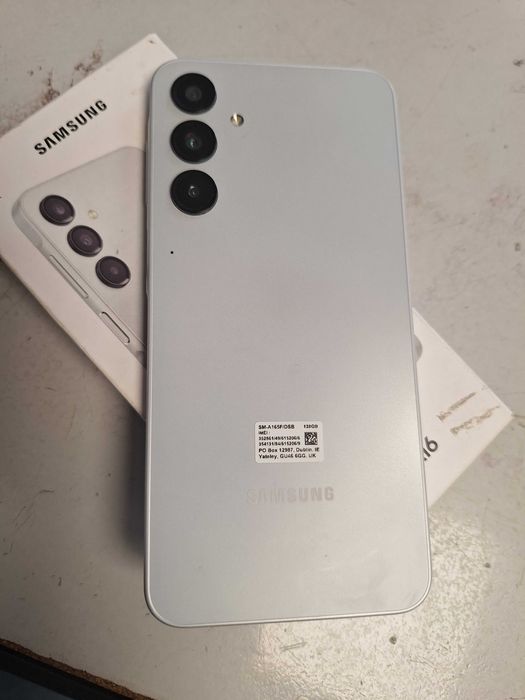 Samsung A16 4GB/128 заключен към оператор