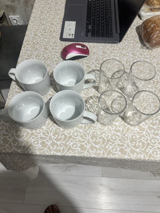 Стаканы и бокалы