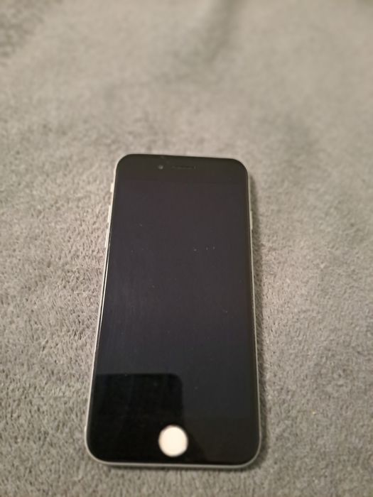 Iphone 7  pentru piese