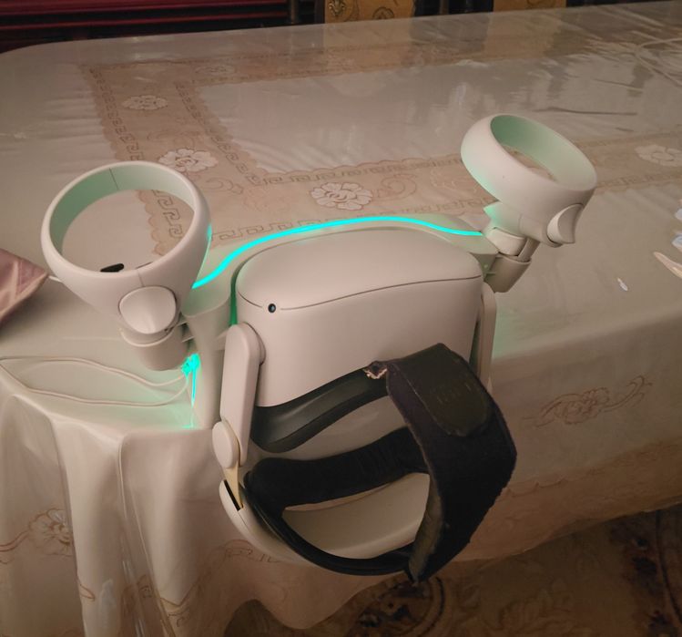 Oculus quest 2 на 128 гб