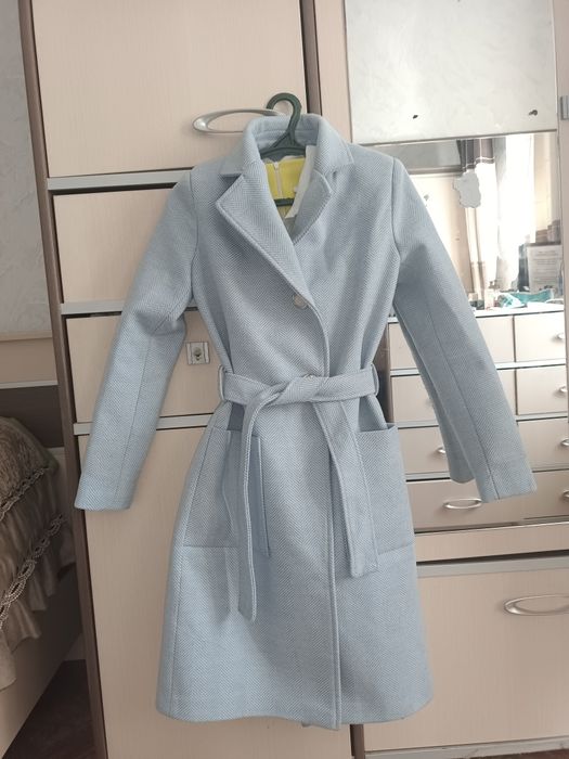 Пальто женскии,  осень,  весна