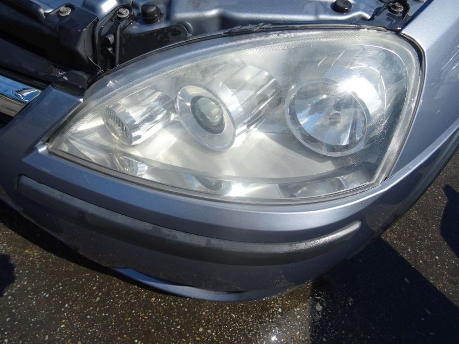 Vand Fata Completa Opel Corsa C 1.3 CDTI din 2005 volan pe stanga