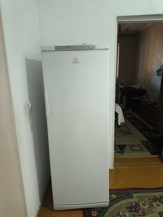 Продается морозильник